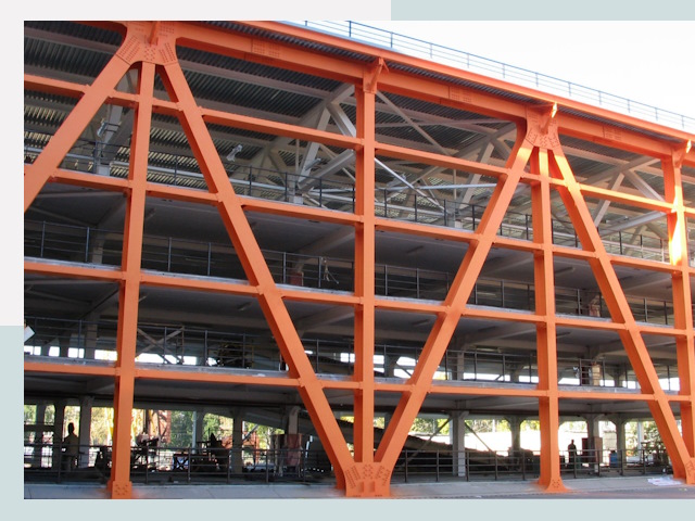 Многоуровневые паркинги в Тихвин от 656 руб.